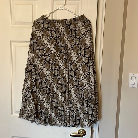 Pleated Snakeskin Skirt - Picture 1 of 5